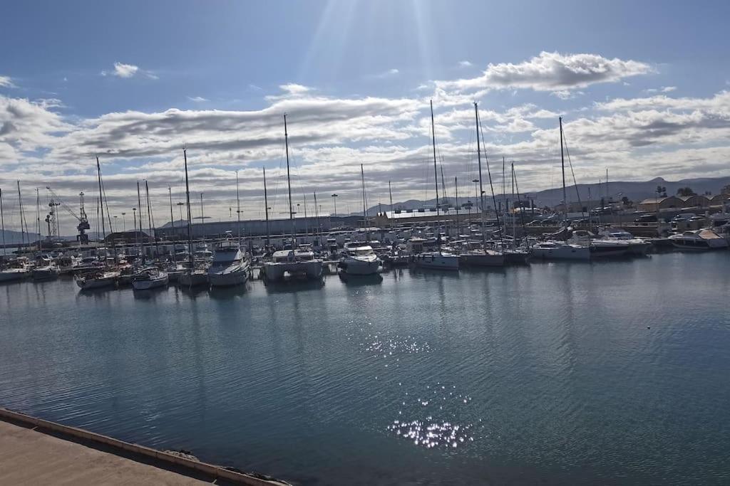 Piso En Playa De Gandia! Apartman Kültér fotó